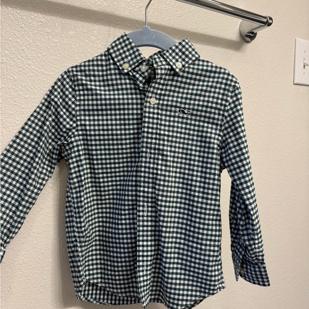 Vineyard Vines Boys 2T button down shirt